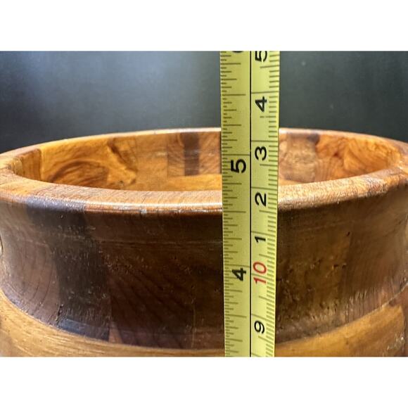 Vintage Teak Wooden Segmented Wood Serving Salad Bowl Or Fruit Bowl 9”W X 4.5”H - Picture 7 of 7